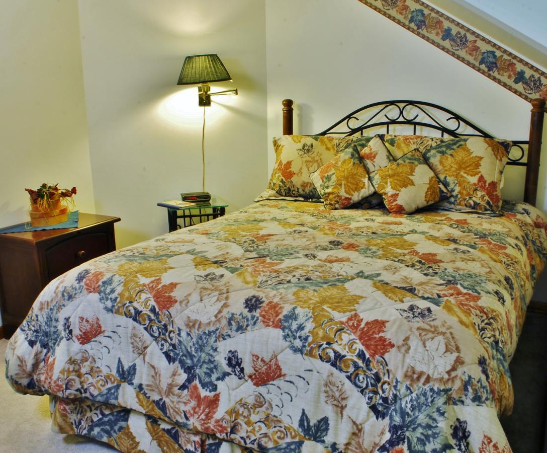 La Porte Arbor Hill Inn מראה חיצוני תמונה