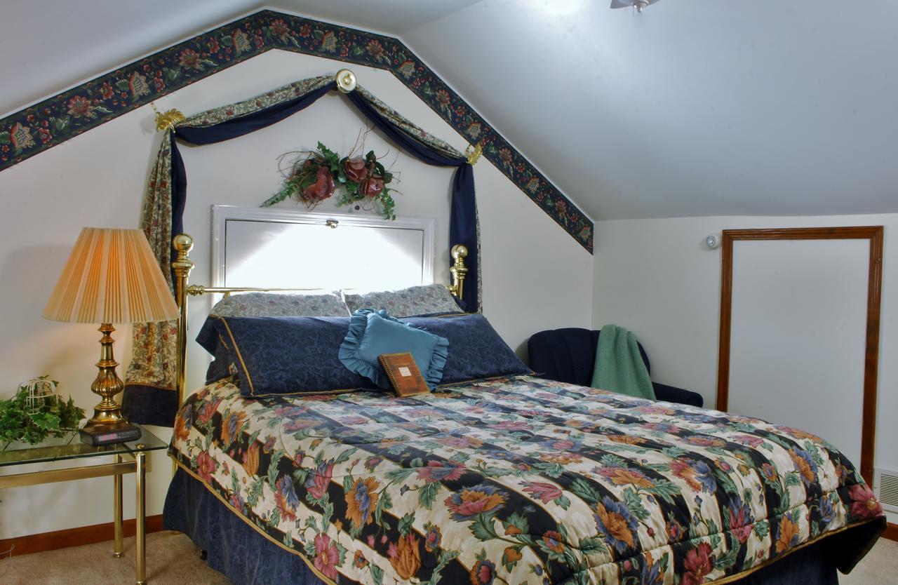 La Porte Arbor Hill Inn מראה חיצוני תמונה