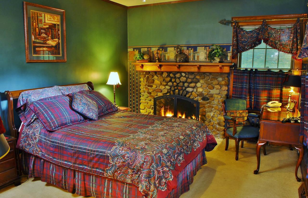 La Porte Arbor Hill Inn מראה חיצוני תמונה