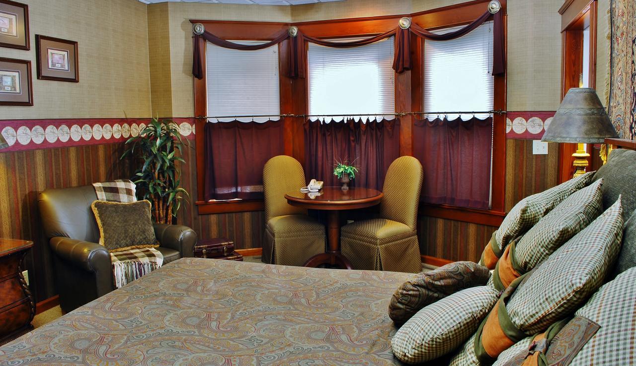 La Porte Arbor Hill Inn מראה חיצוני תמונה