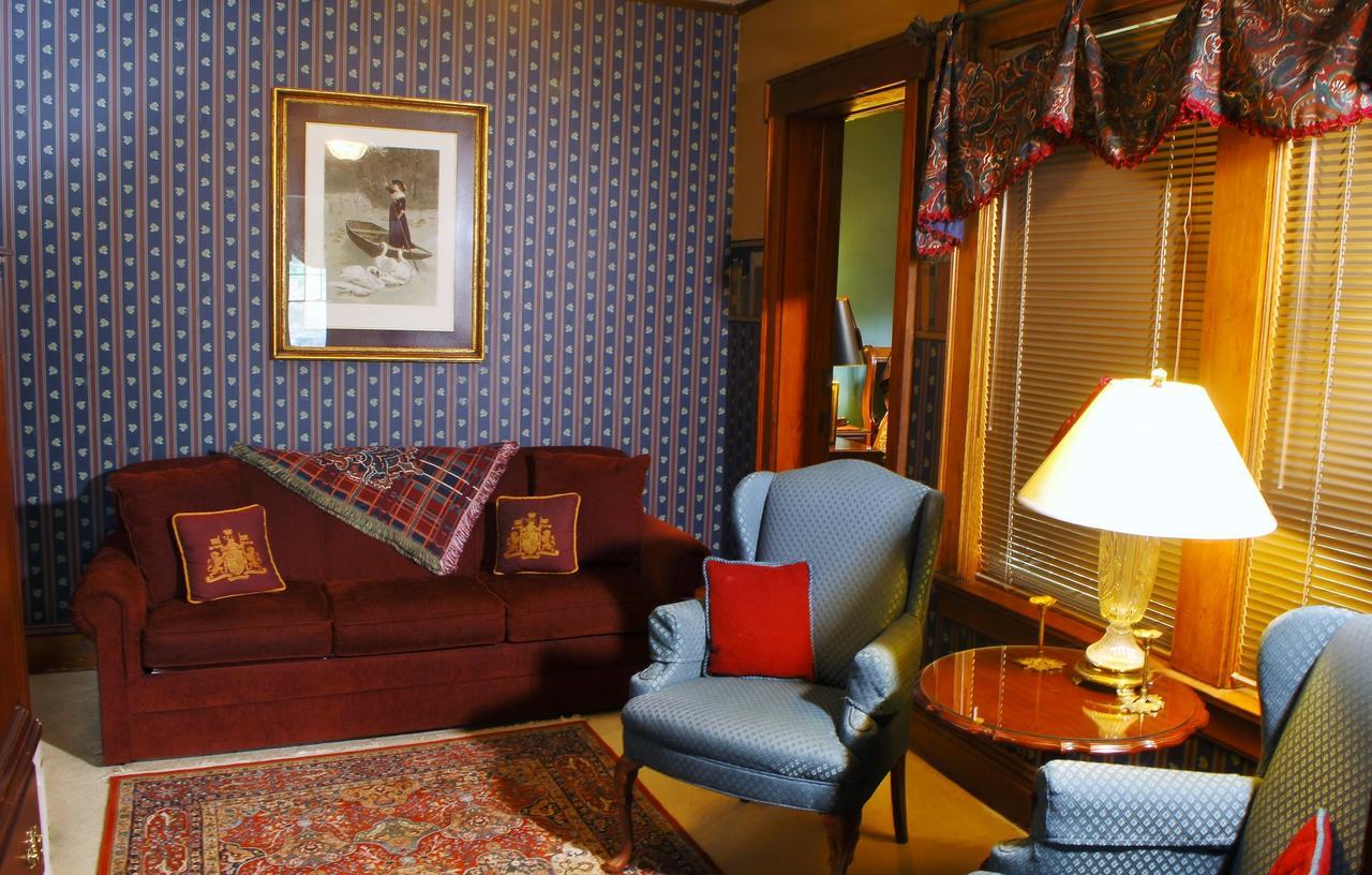 La Porte Arbor Hill Inn מראה חיצוני תמונה