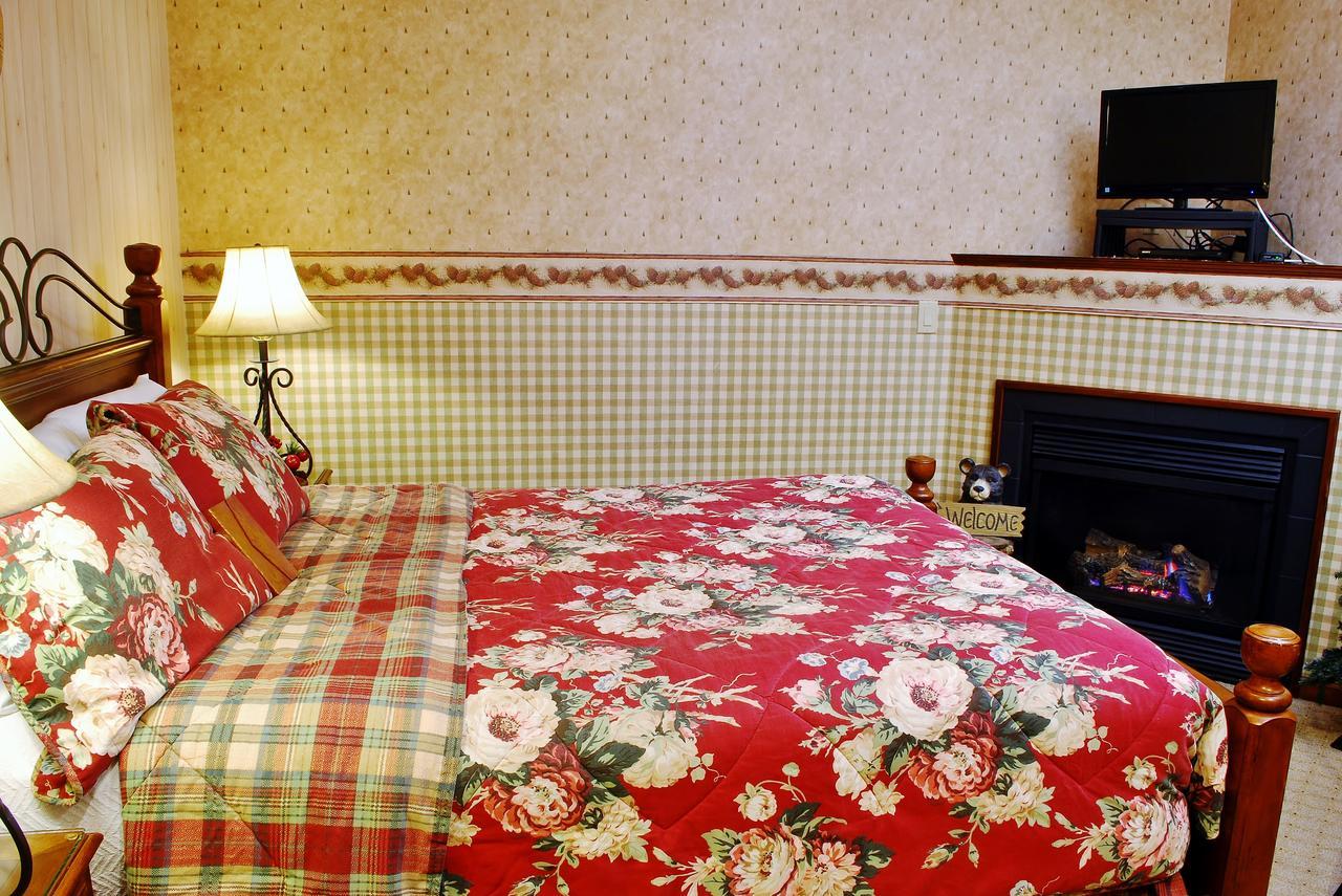La Porte Arbor Hill Inn מראה חיצוני תמונה