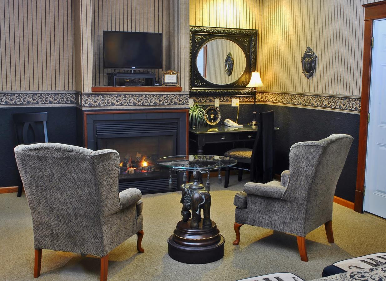 La Porte Arbor Hill Inn מראה חיצוני תמונה