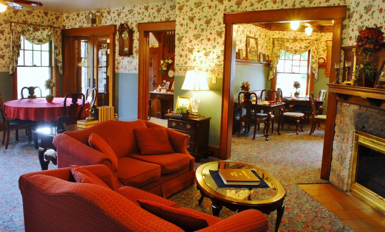 La Porte Arbor Hill Inn מראה חיצוני תמונה