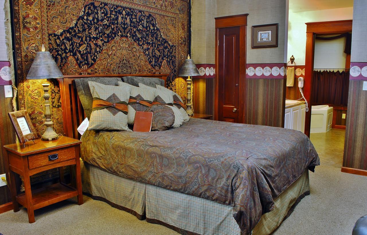 La Porte Arbor Hill Inn מראה חיצוני תמונה