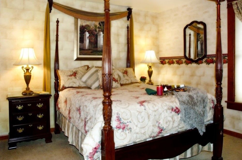La Porte Arbor Hill Inn מראה חיצוני תמונה