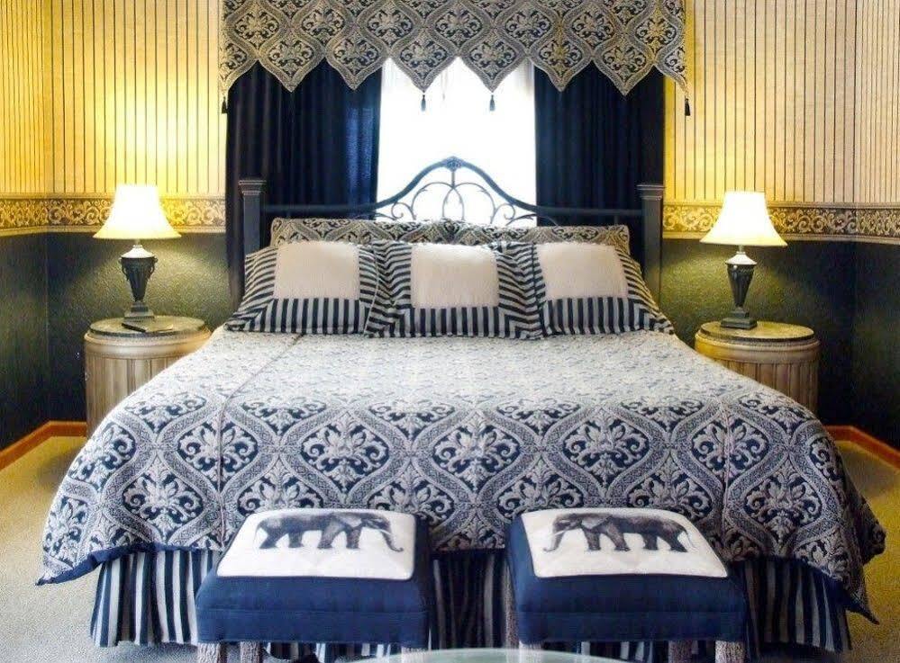 La Porte Arbor Hill Inn מראה חיצוני תמונה